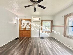 1711 W Main St in Fort Wayne, IN - Foto de edificio - Building Photo