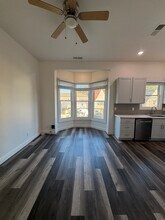 1537 9th St, Unit Beautifully Renovated 2BR in Oakland, CA - Building Photo - Building Photo