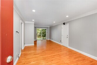 3643 Woodstream Cir NE in Atlanta, GA - Building Photo - Building Photo