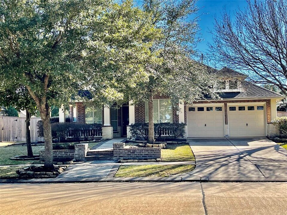 18319 Shore Park Rd in Cypress, TX - Building Photo