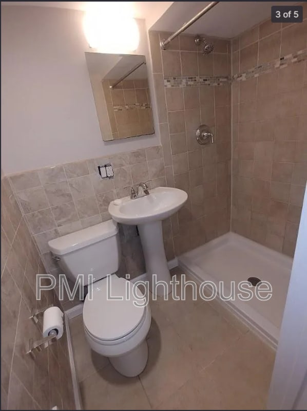 60 Jefferson Rd in Farmingdale, NY - Building Photo - Building Photo