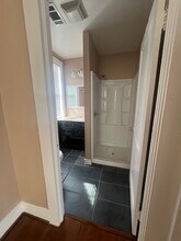 702 Avondale St, Unit 2700 Stanford in Houston, TX - Building Photo - Building Photo