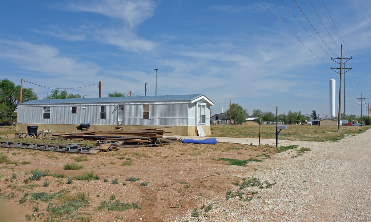 Sunrise Mobile Home Park in Abernathy, TX - Building Photo