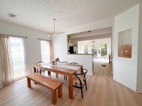 1044 Rambling Brook Rd in Nashville, TN - Foto de edificio - Building Photo