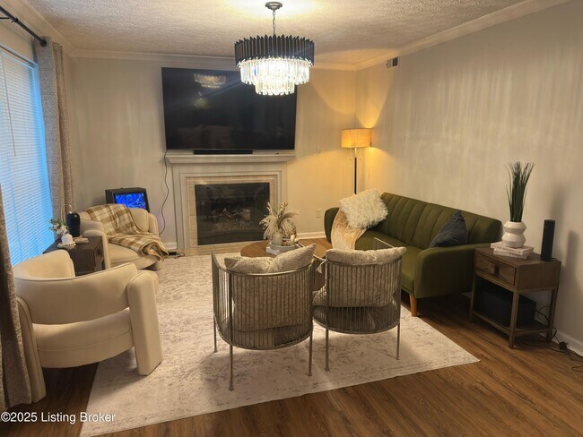 property at 10017 Lauralynn Ct