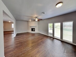 639 Elton St in Houston, TX - Building Photo - Building Photo