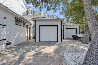 3827 Mariner Dr in Panama City, FL - Building Photo - Building Photo