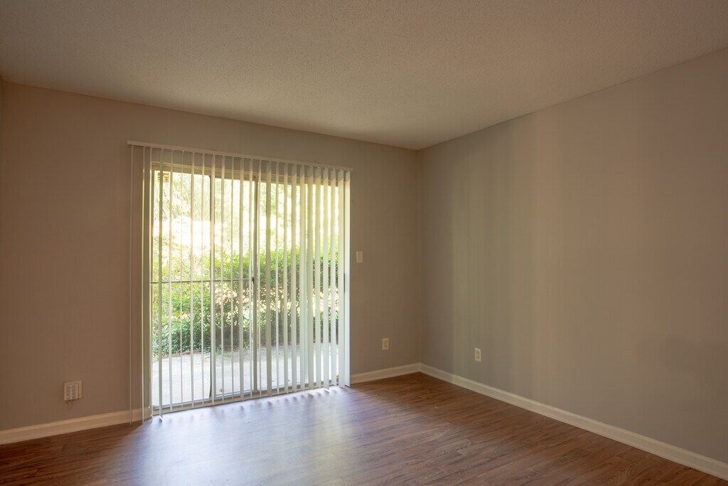 Beechwood Greensboro, NC Apartments