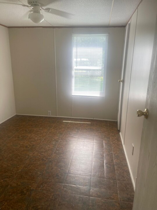 23903 Brushy Trails St in Hockley, TX - Foto de edificio