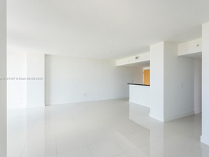 244 Biscayne Blvd, Unit # 1503 in Miami, FL - Building Photo - Building Photo