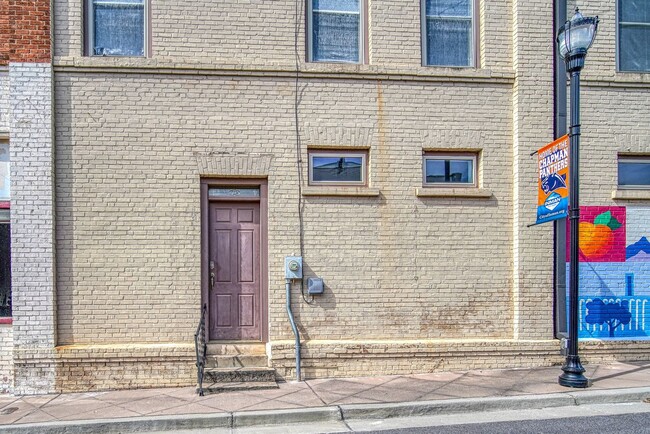 1 N Main St in Inman, SC - Building Photo - Building Photo