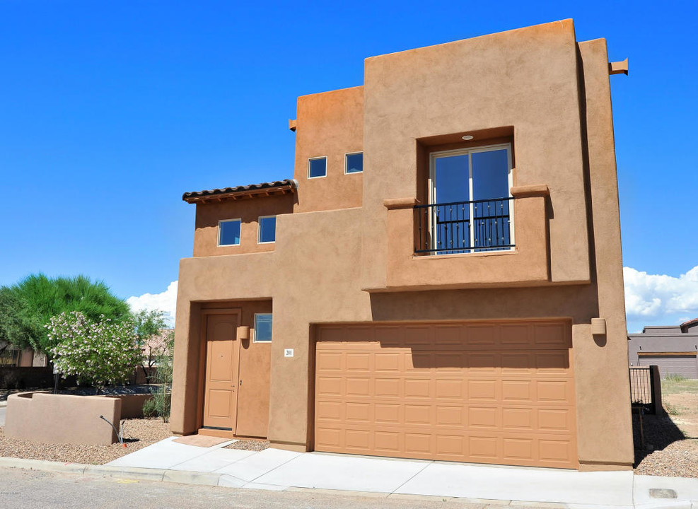 Blacklidge Apartments in Tucson, AZ - Building Photo