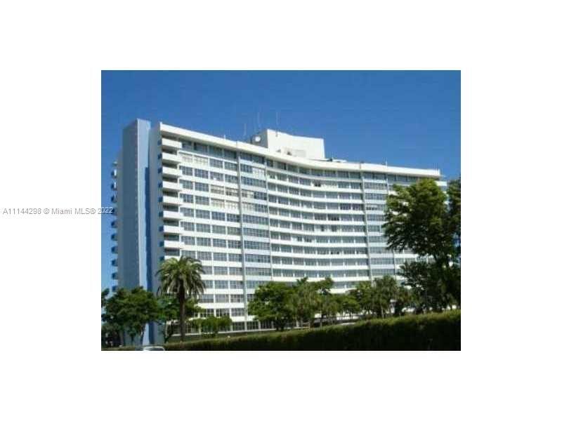 7441 Wayne Ave-Unit -12C in Miami, FL - Building Photo