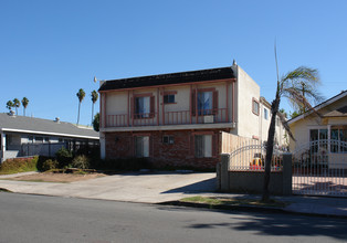 4065 Highland Ave in San Diego, CA - Building Photo - Building Photo