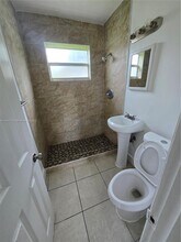 1900 NW 31st St in Miami, FL - Building Photo - Building Photo