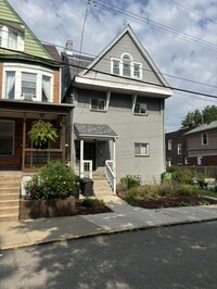 332 S Lang Ave in Pittsburgh, PA - Building Photo - Building Photo