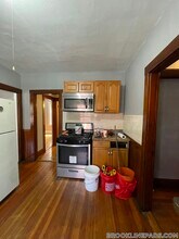 27 High St in Brookline, MA - Building Photo - Building Photo