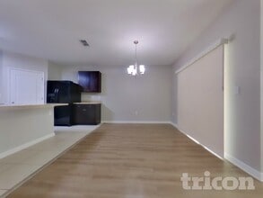 2449 Valhalla Dr in Tavares, FL - Building Photo - Building Photo