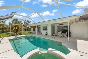 3418 SE 19th Ave in Cape Coral, FL - Building Photo