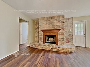 5323 Bulen Ave in Friendswood, TX - Building Photo - Building Photo