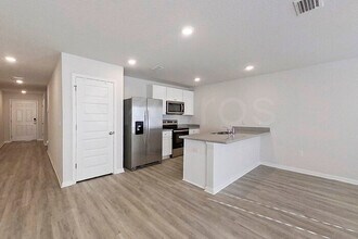 4781 Malay Cir in Milton, FL - Foto de edificio - Building Photo