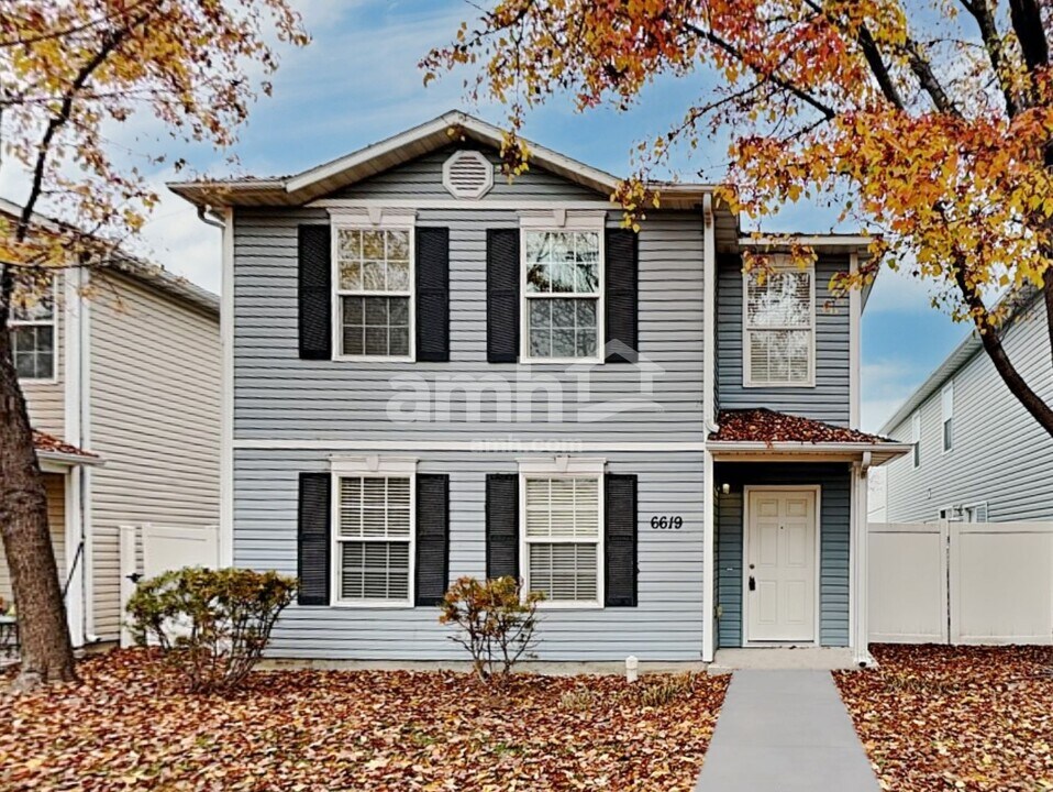 6619 S Covewood Way in Boise, ID - Building Photo