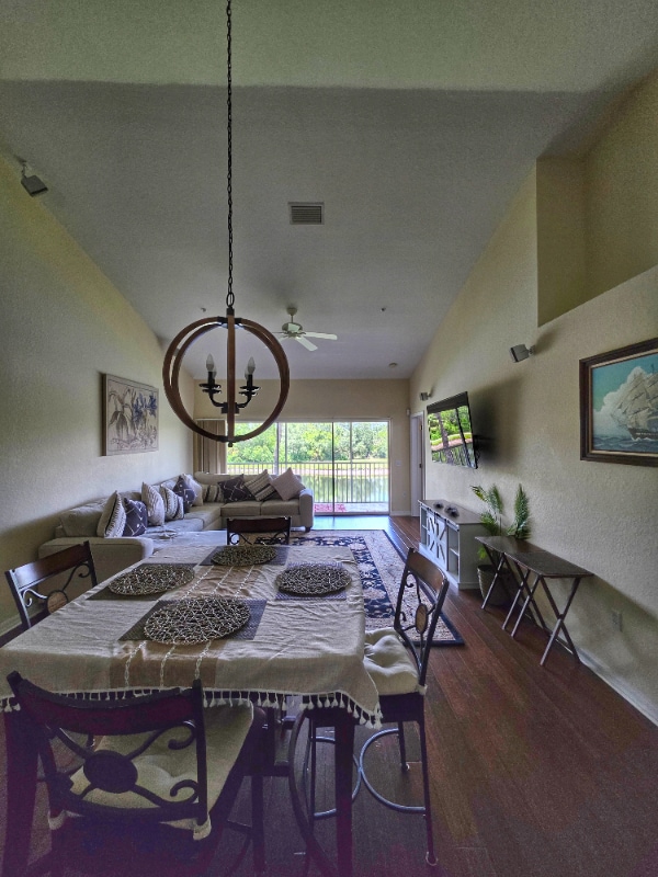 property at 7661 Sweetbay Cir