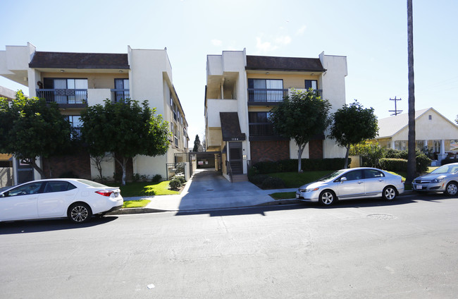 1104 Stanley Ave in Glendale, CA - Building Photo - Building Photo