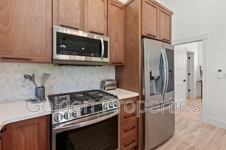 1721 E Lakeside Ave in Coeur d'Alene, ID - Building Photo - Building Photo