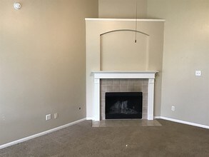1805 Manor Cir in Rosenberg, TX - Foto de edificio - Building Photo