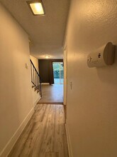 20620 76th Ave W in Edmonds, WA - Foto de edificio - Building Photo