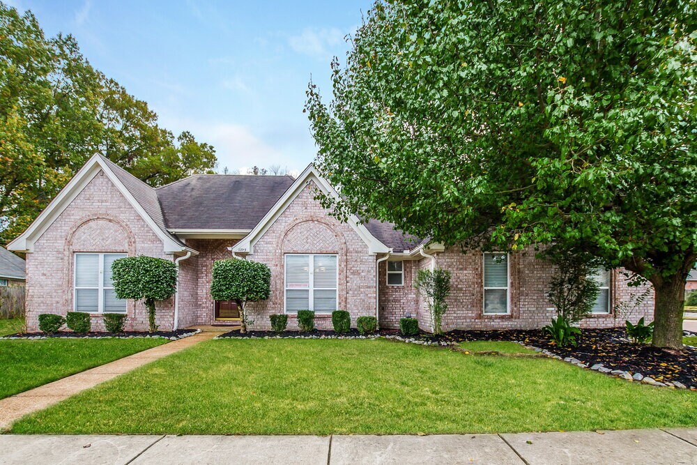 11773 Village Center St in Arlington, TN - Building Photo