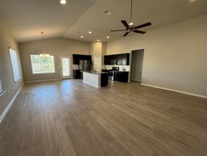 2440 Lobo Landing Cove in Andice, TX - Building Photo - Building Photo