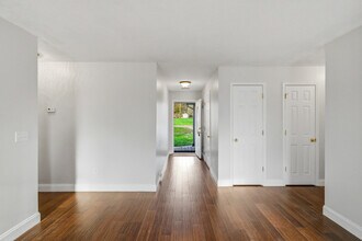 1453 Chessingham Dr in Maryville, TN - Building Photo - Building Photo