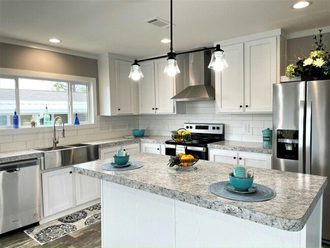 10791 SW 30th Ave in Ocala, FL - Building Photo - Building Photo