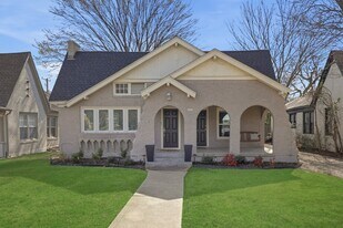 3325 Park Ridge Blvd in Fort Worth, TX - Building Photo