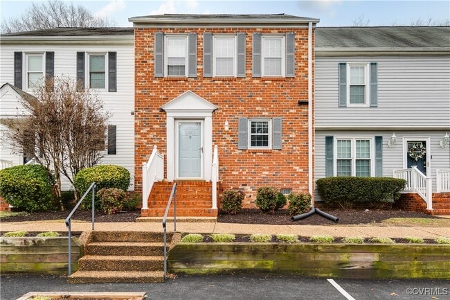 property at 5543 Forest Hill Ave