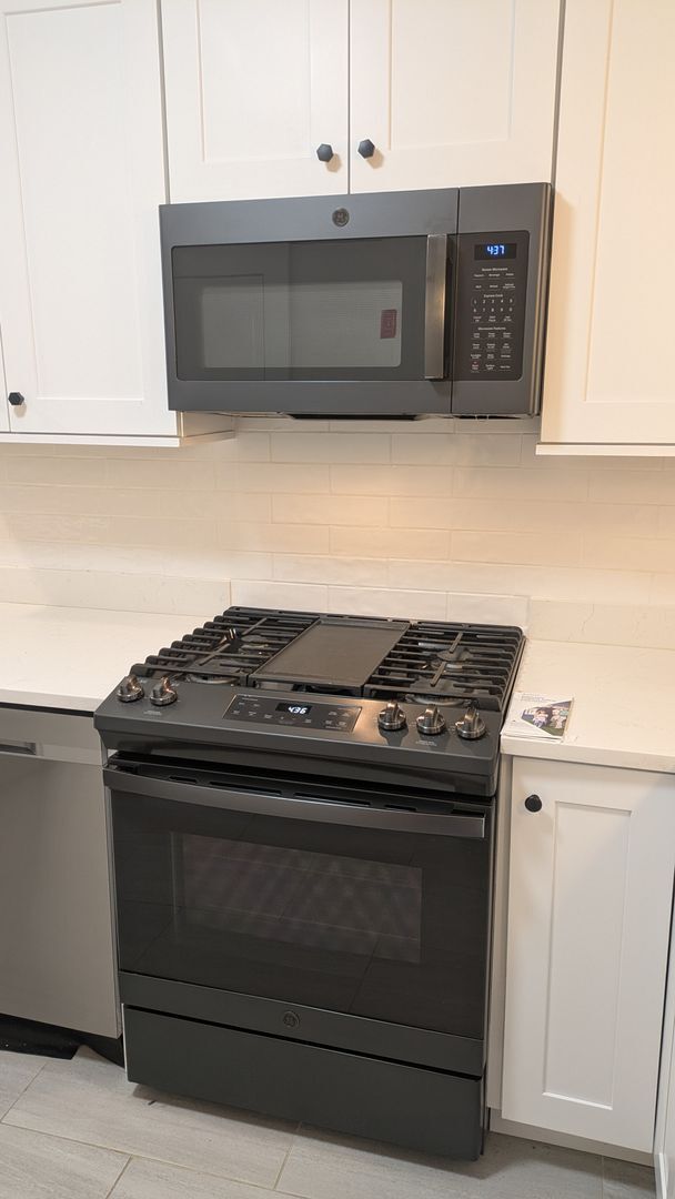 40 Wolf Rd in Lebanon, NH - Building Photo - Building Photo