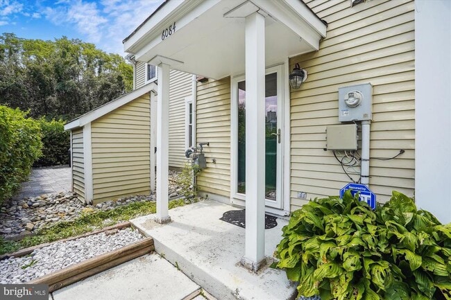 6084 Netherton St in Centreville, VA - Building Photo - Building Photo