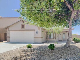 16749 W Washington St in Goodyear, AZ - Building Photo