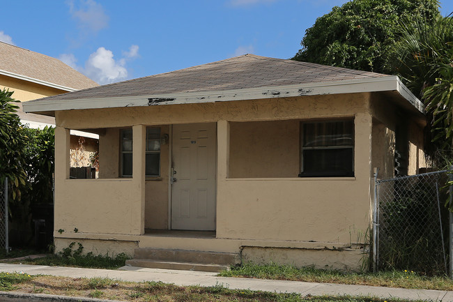 1013-1019 21st St in West Palm Beach, FL - Building Photo - Building Photo