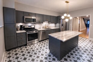 2005 S 13th St in Philadelphia, PA - Building Photo