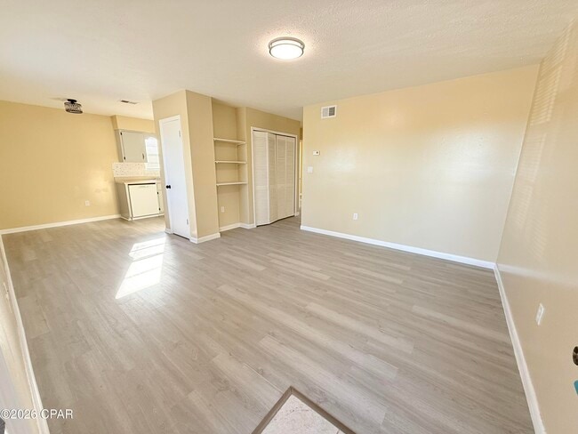 property at 506 N 11th St