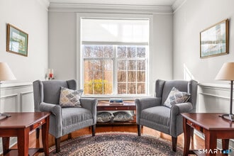 1 Wilderswood Way in Danbury, CT - Building Photo - Building Photo