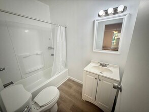 5 Linden Ave in Troy, NY - Building Photo - Building Photo