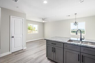66079 Cahuilla Ave in Desert Hot Springs, CA - Building Photo - Building Photo