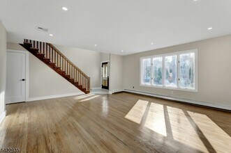 535 Orchard Ave in Palisades Park, NJ - Building Photo - Building Photo