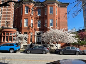 106 E Chase St, Unit 2 in Baltimore, MD - Building Photo - Building Photo
