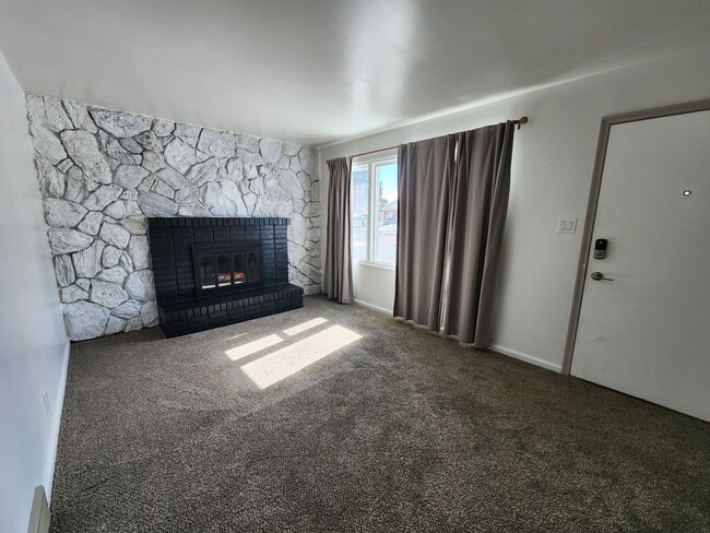 4496 W 5500 S in Salt Lake City, UT - Building Photo - Building Photo