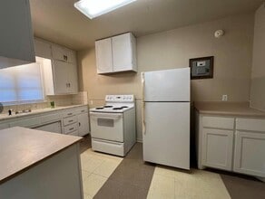 509 Bowser St in Rockdale, TX - Building Photo - Building Photo